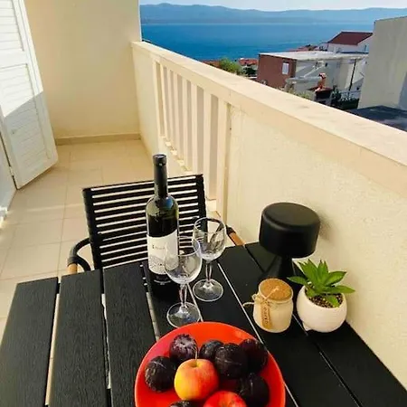 Apartment Bol Bol